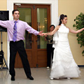 Произвольный свадебный танец Сергея и Наташи (фото)