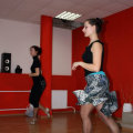 Групповое занятие латиноамериканскими танцами в танцевальной школе Dancer.Ru
